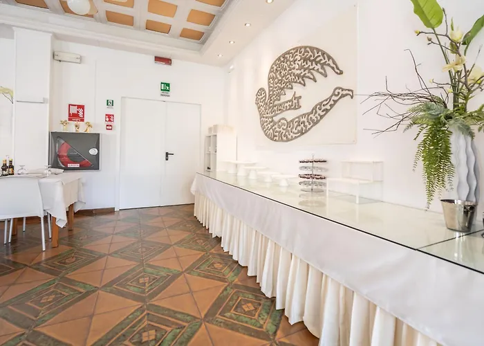 Florence 酒店 圣贝内代托-德尔特龙托